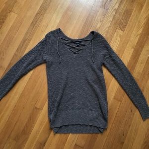 NWOT American eagle tie up sweater!!